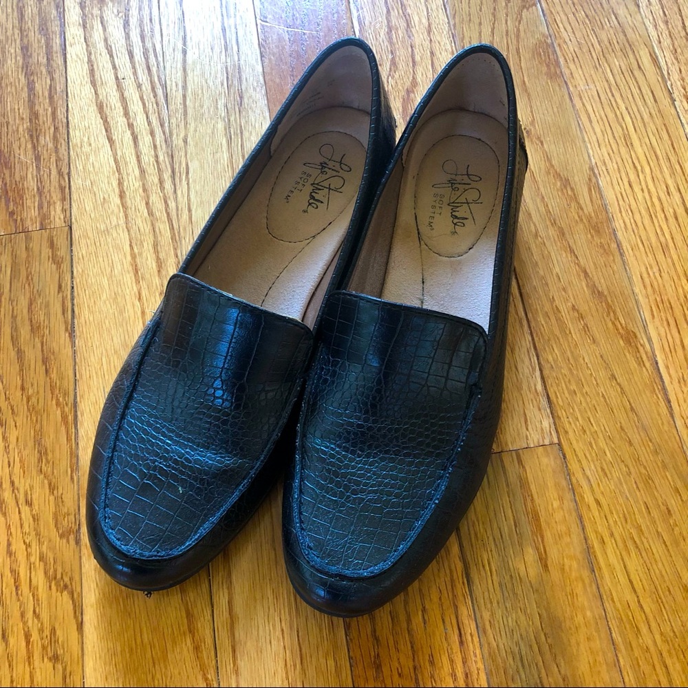 Life Stride Black Loafers